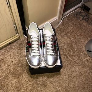 Gucci Ace dragon Embroidered Sneaker